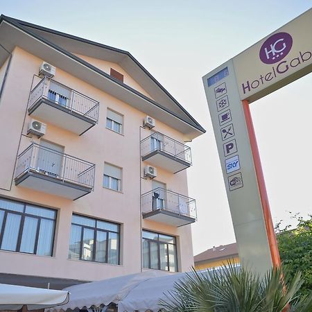 Hotel Gabry Cervia Exterior photo