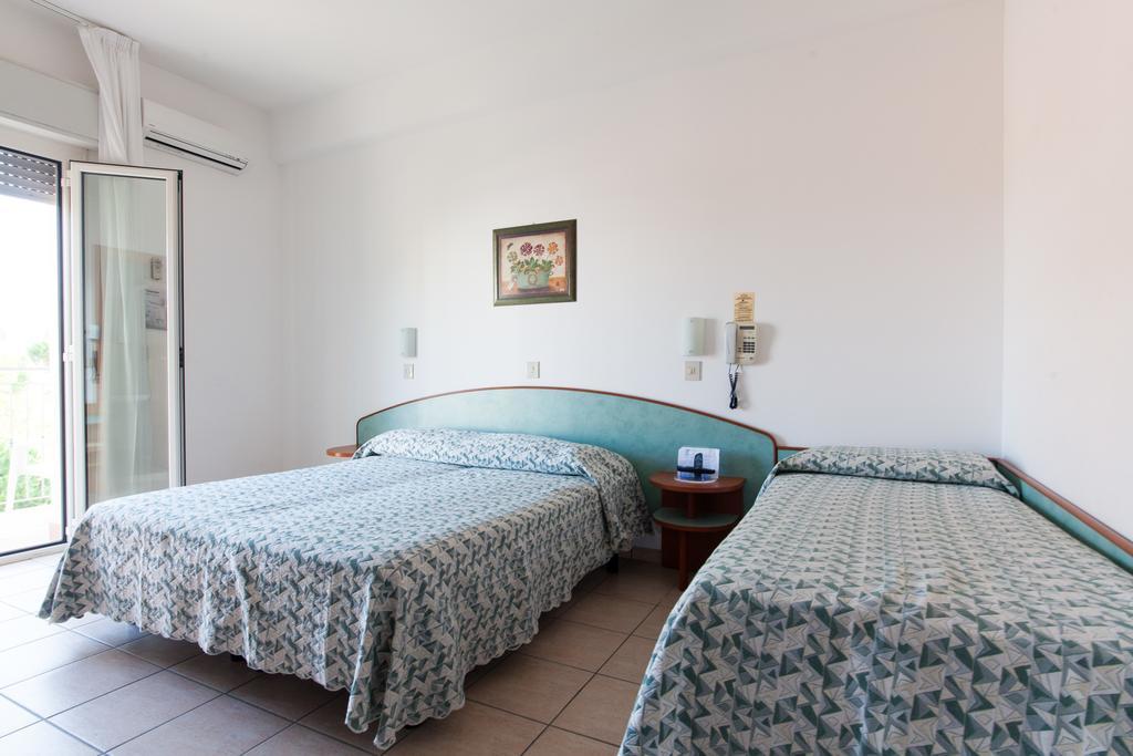 Hotel Gabry Cervia Room photo